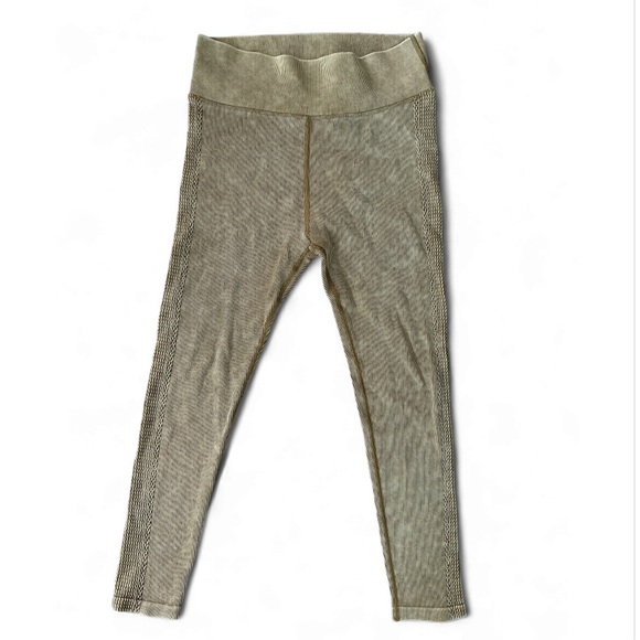 Offline by Aerie Gold seamless cable high waisted Leggings large - Picture 2 of 8